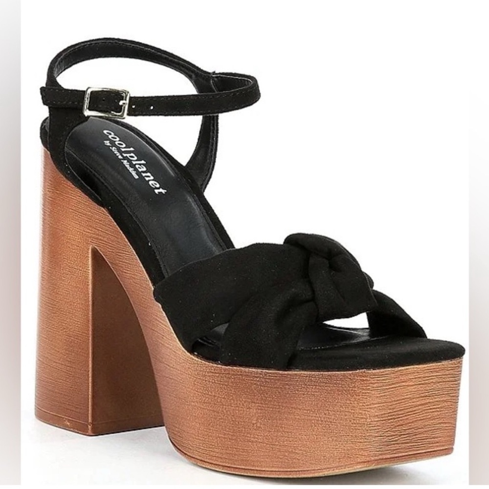 Cool Planet by Steve Madden‎ Jilly Black retro platform ankle strap sandals
